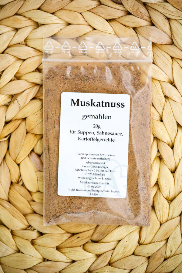 Muskatnuss gemahlen