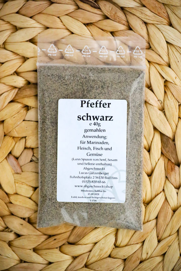 Pfeffer Schwarz gemahlen