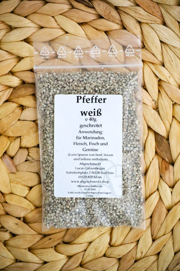 Pfeffer Weiß geschrotet