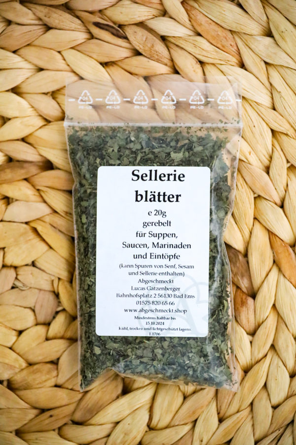 Sellerieblätter